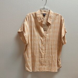 Patagonia women’s Short-Sleeve Camp Button-Down Shirt